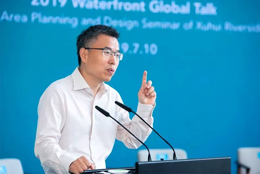 上海市徐汇区区长方世忠做总结致辞