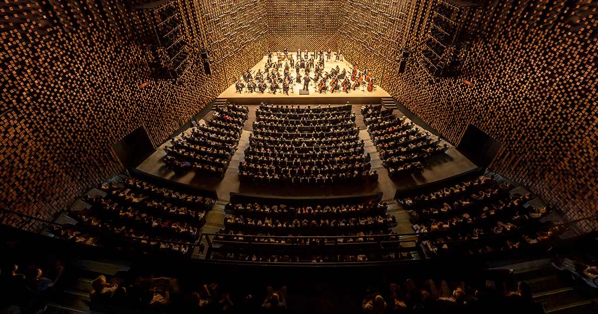 Takatsuki Arts Theatre Wins Architectural Institute of Japan Prize