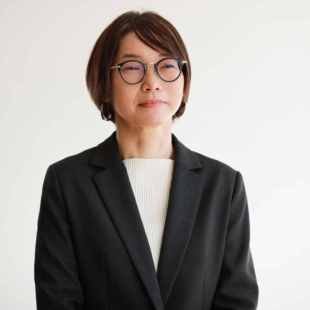 𠮷岡 智子