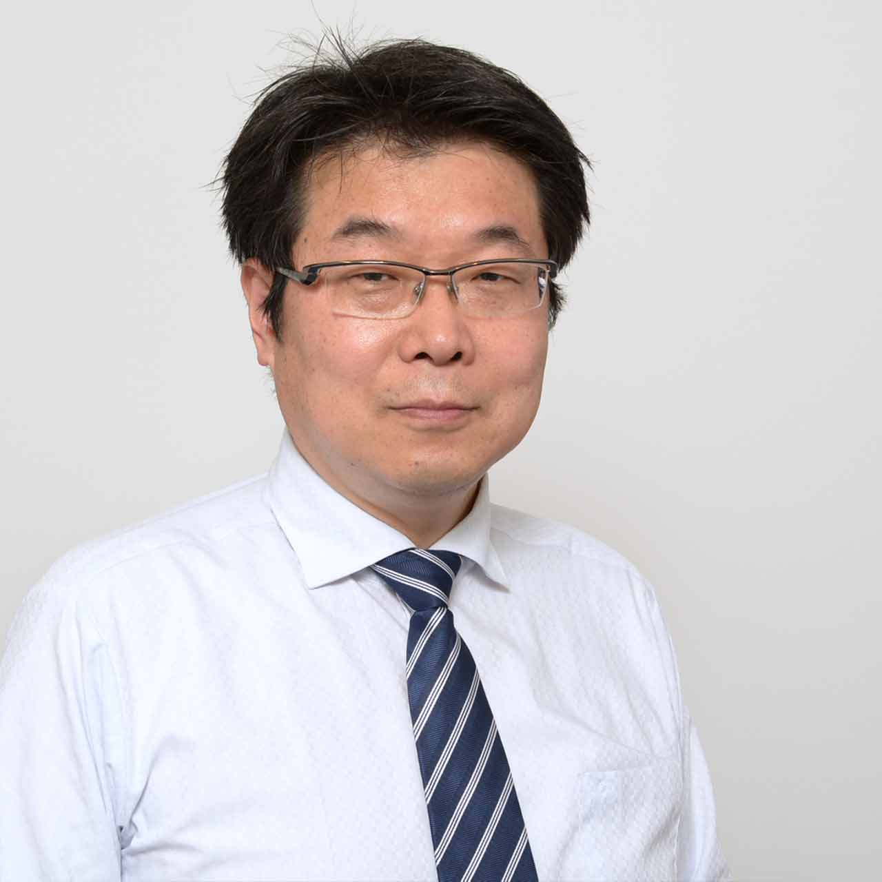 郡 幸雄