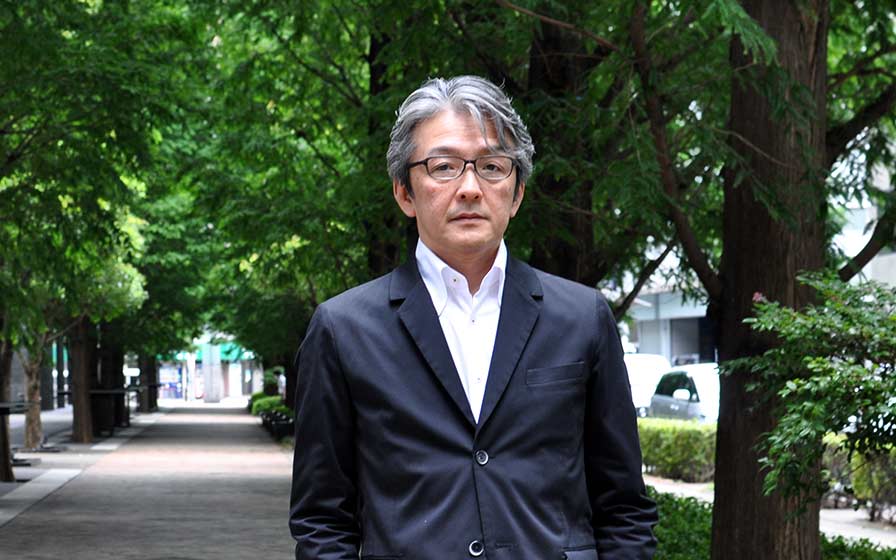健儿玉，董事常务执行董事儿玉 谦建筑设计总部 首席执行官